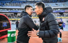 五轮不败!网红少帅对决握手言和 西海岸天津搅局?