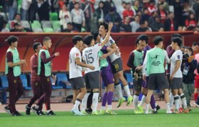 马德兴:国青部署得当前场美如画 应留力攻1/4决赛
